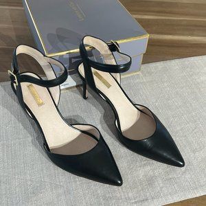 LOUISE ET CIE -  Lo-Kota Ankle Strap Black Pump Size 9.5